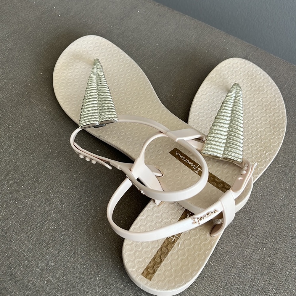 Sandals - Picture 5 of 5